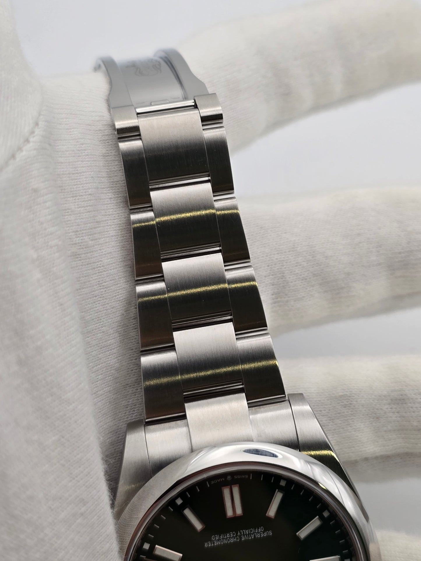 Rolex Oyster Perpetual 41 124300 'Rare Green Dial'