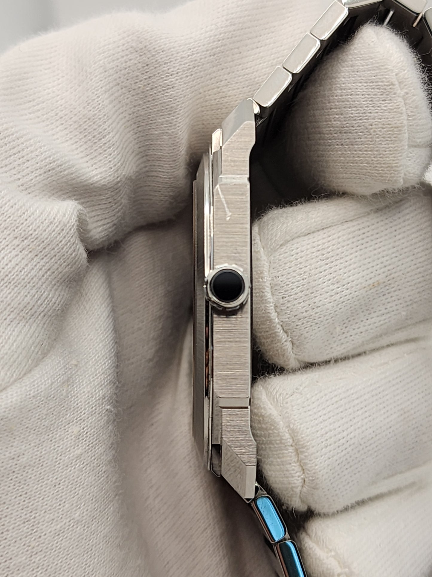 Octo Finissimo 100m Stainless Steel
