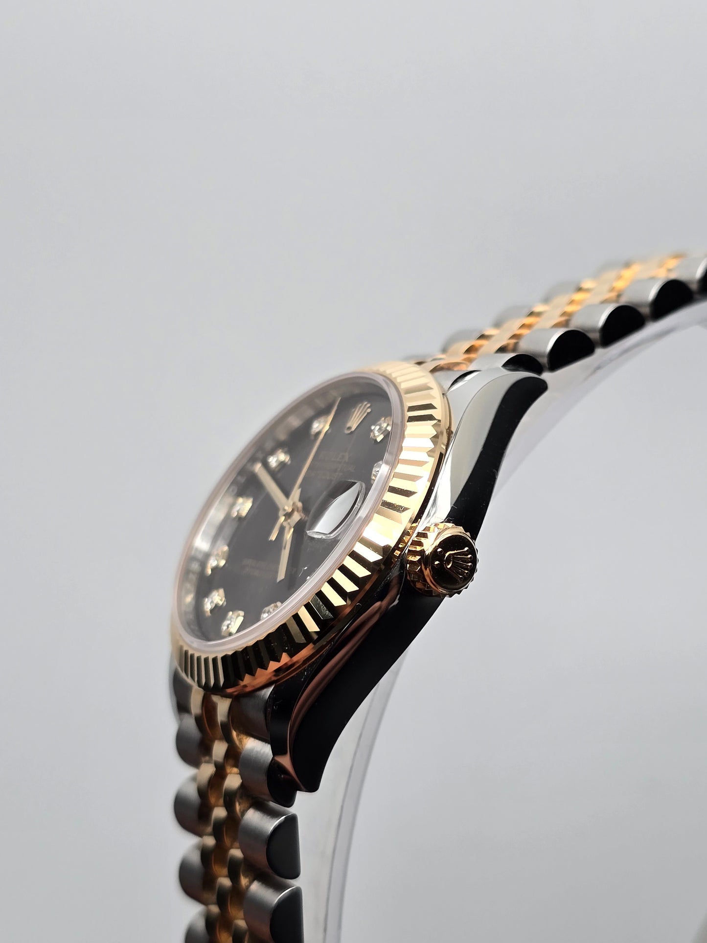 ROLEX DATEJUST 278273 - 31MM BROWN DIAMOND DIAL IN YELLOW ROLESOR