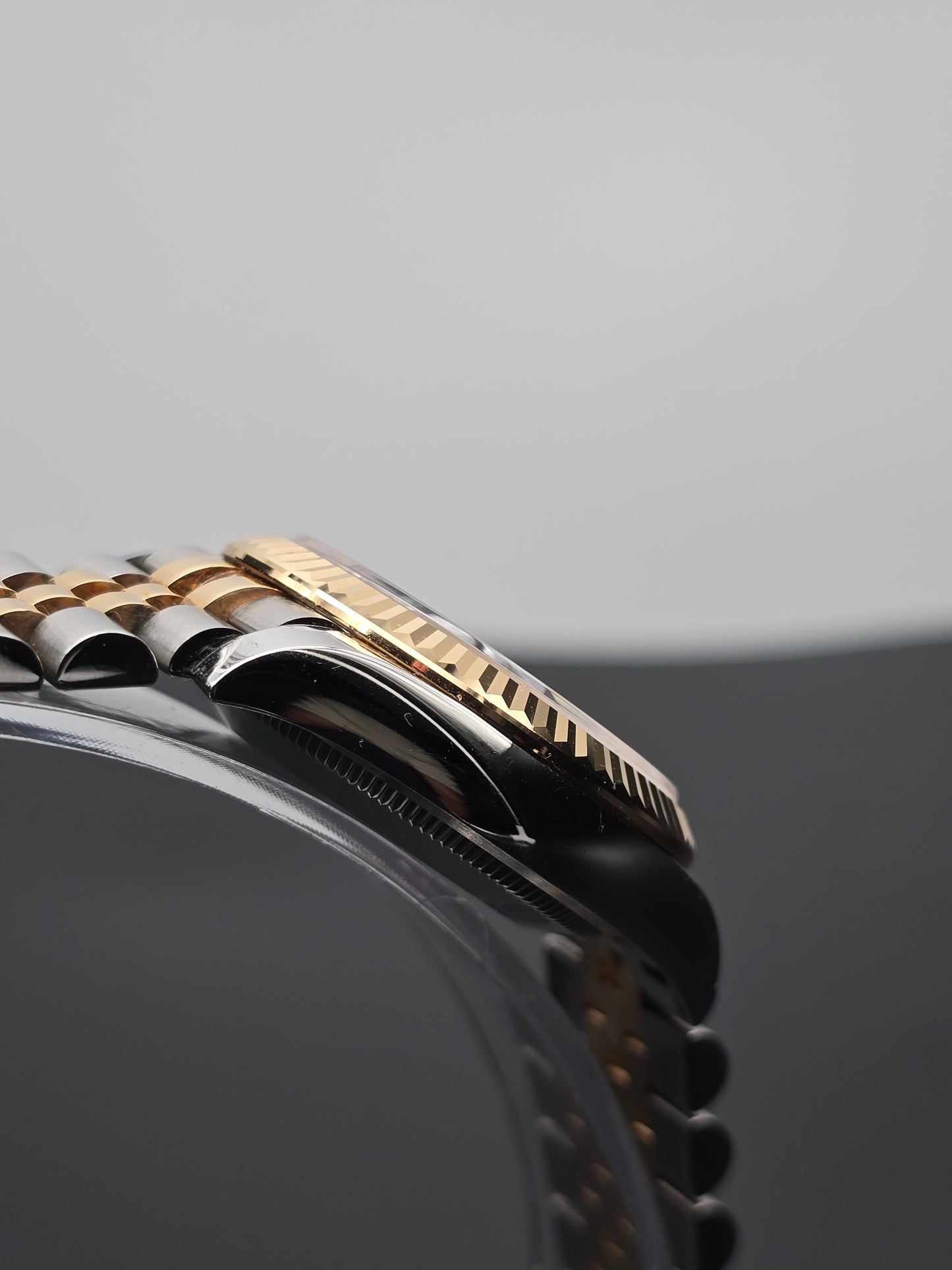 ROLEX DATEJUST 278273 - 31MM BROWN DIAMOND DIAL IN YELLOW ROLESOR