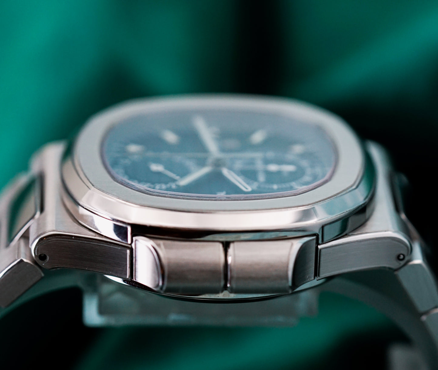 Patek Philippe Nautilus 5990/1A-011 'Tropical Blue' Travel Time, Dual Time Chronograph
