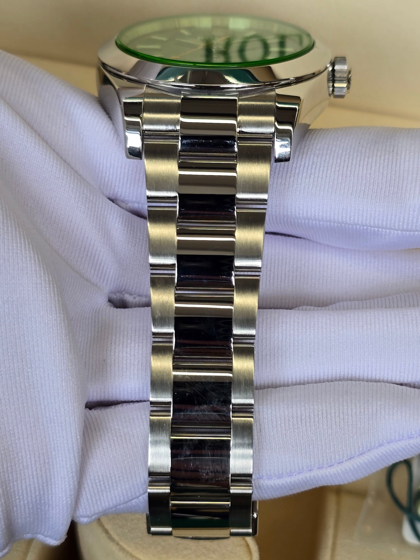 Rolex Milgauss 116400GV "Z-Blue Green Sapphire"