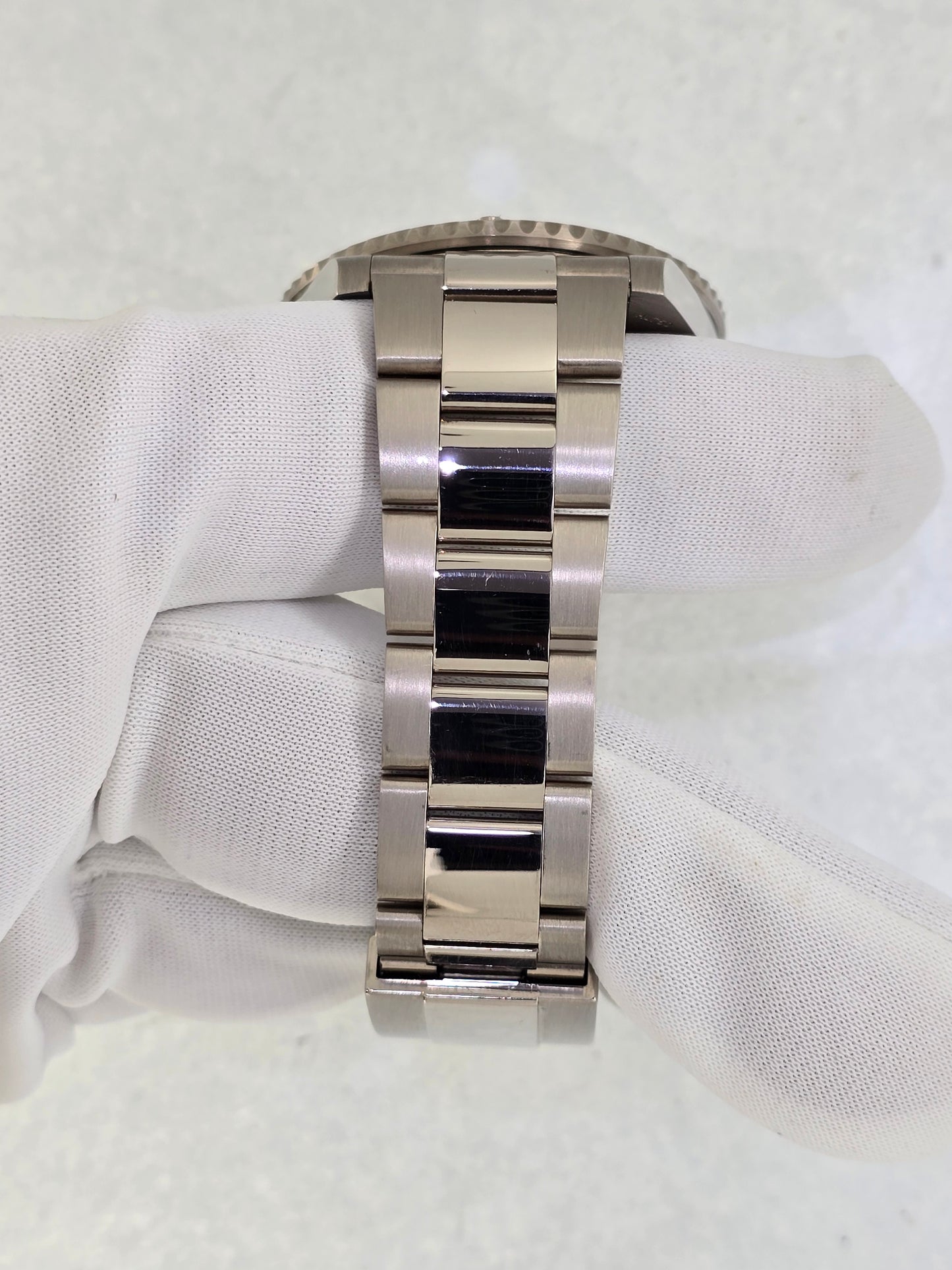 Rolex Submariner Date 126619LB "Cookie Monster" White Gold