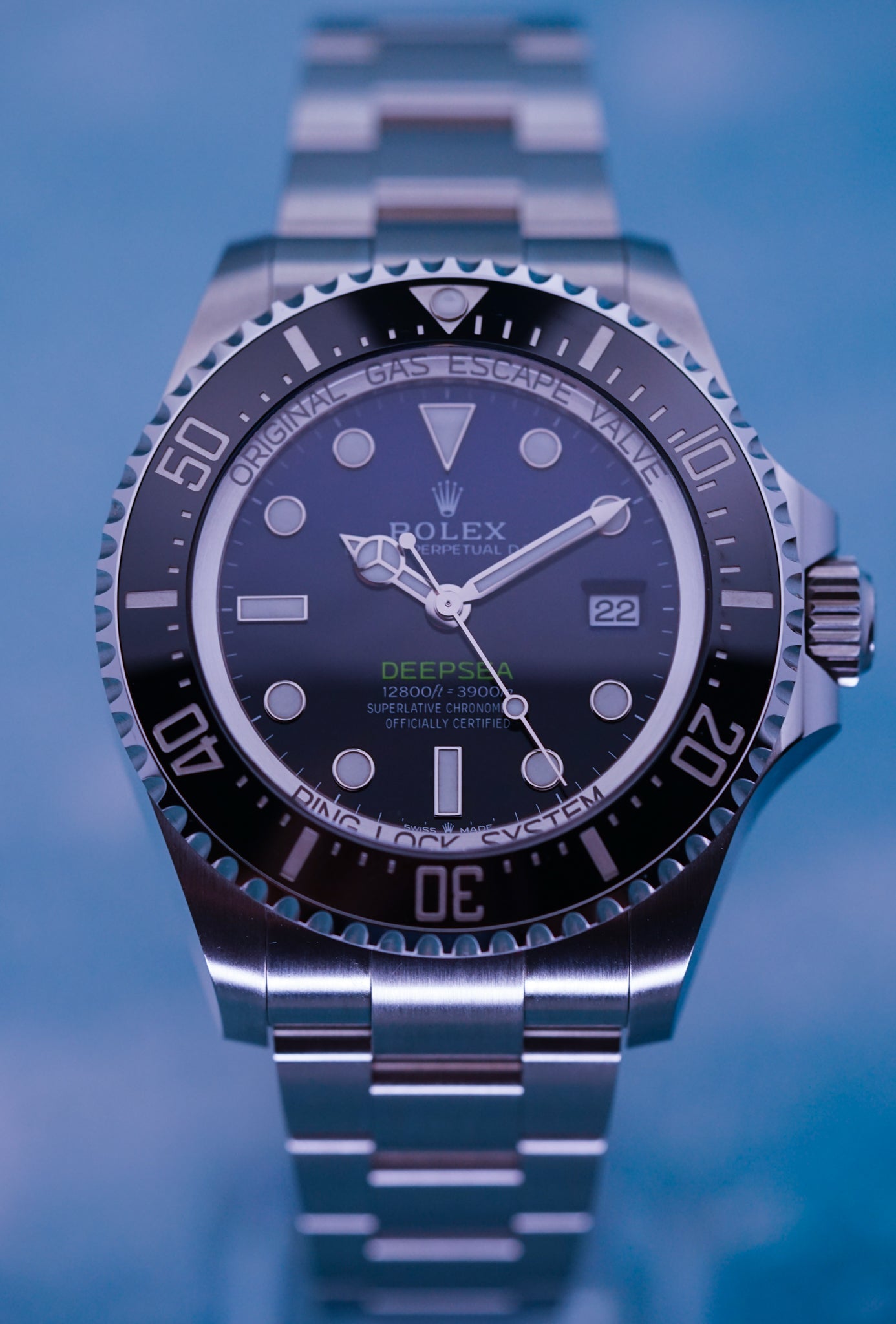 Rolex Deepsea Sea-Dweller 136660 "James Cameron" BRAND NEW COMPLETE SET