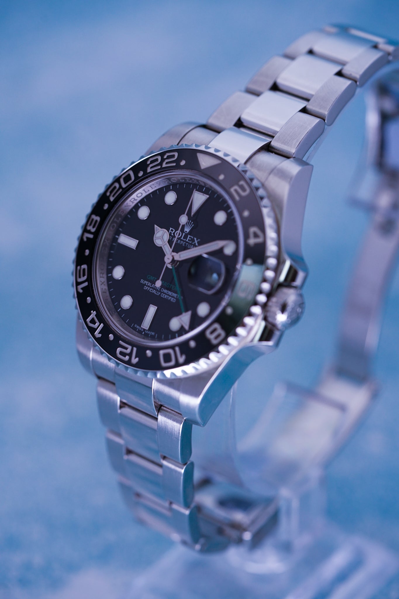 Rolex GMT-Master II 116710LN – Perfect for globetrotters and for those with loved ones in a different timezone