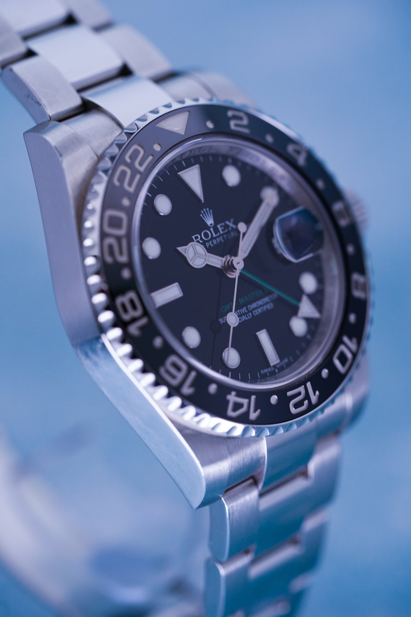 Rolex GMT-Master II 116710LN – Perfect for globetrotters and for those with loved ones in a different timezone