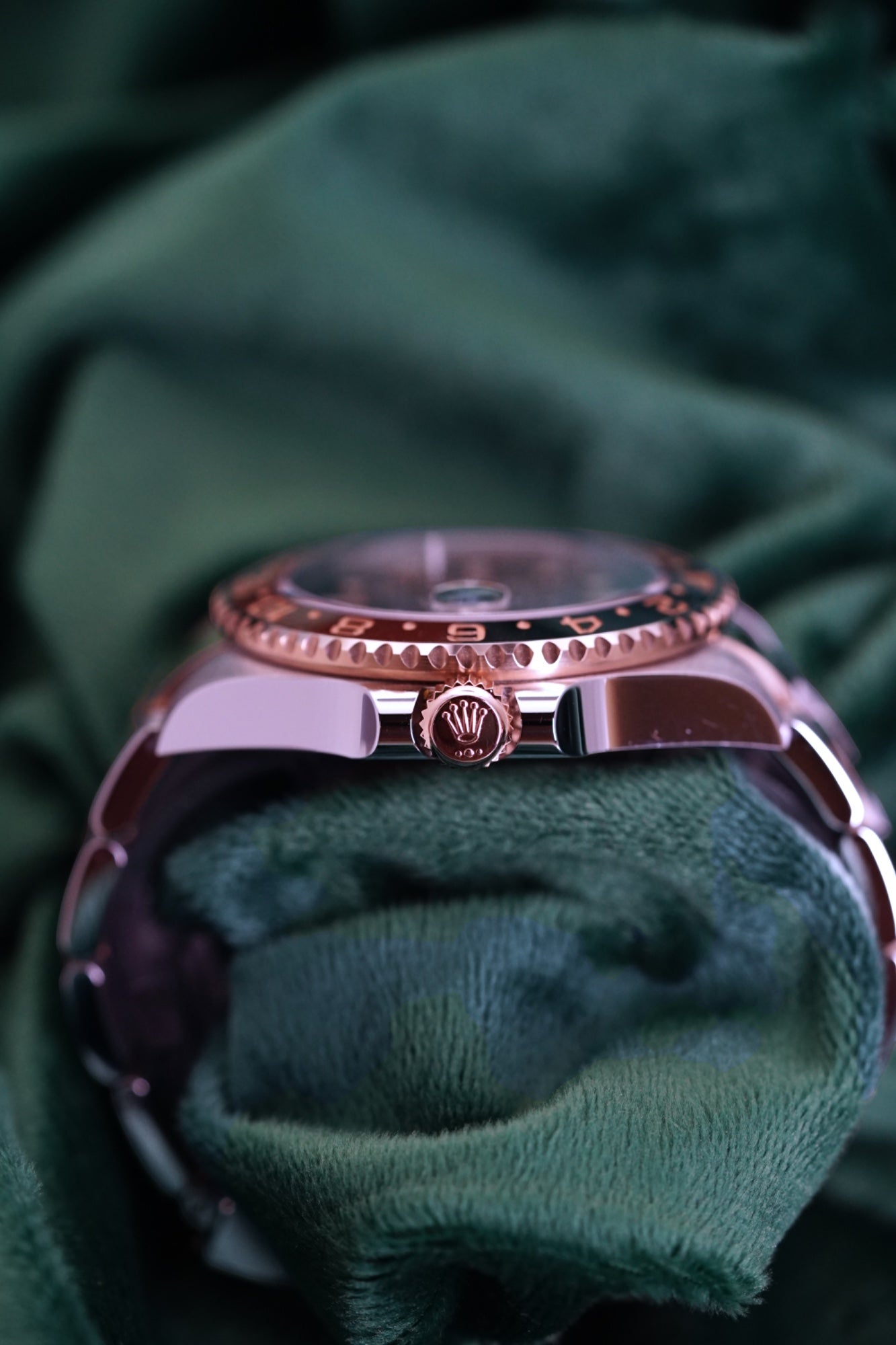 Rolex GMT-Master II Root Beer (Reference 126711CHNR) | a 40mm rose gold stainless steel automatic wristwatch with date and dual time| Full Set Two-Tone Everose Gold