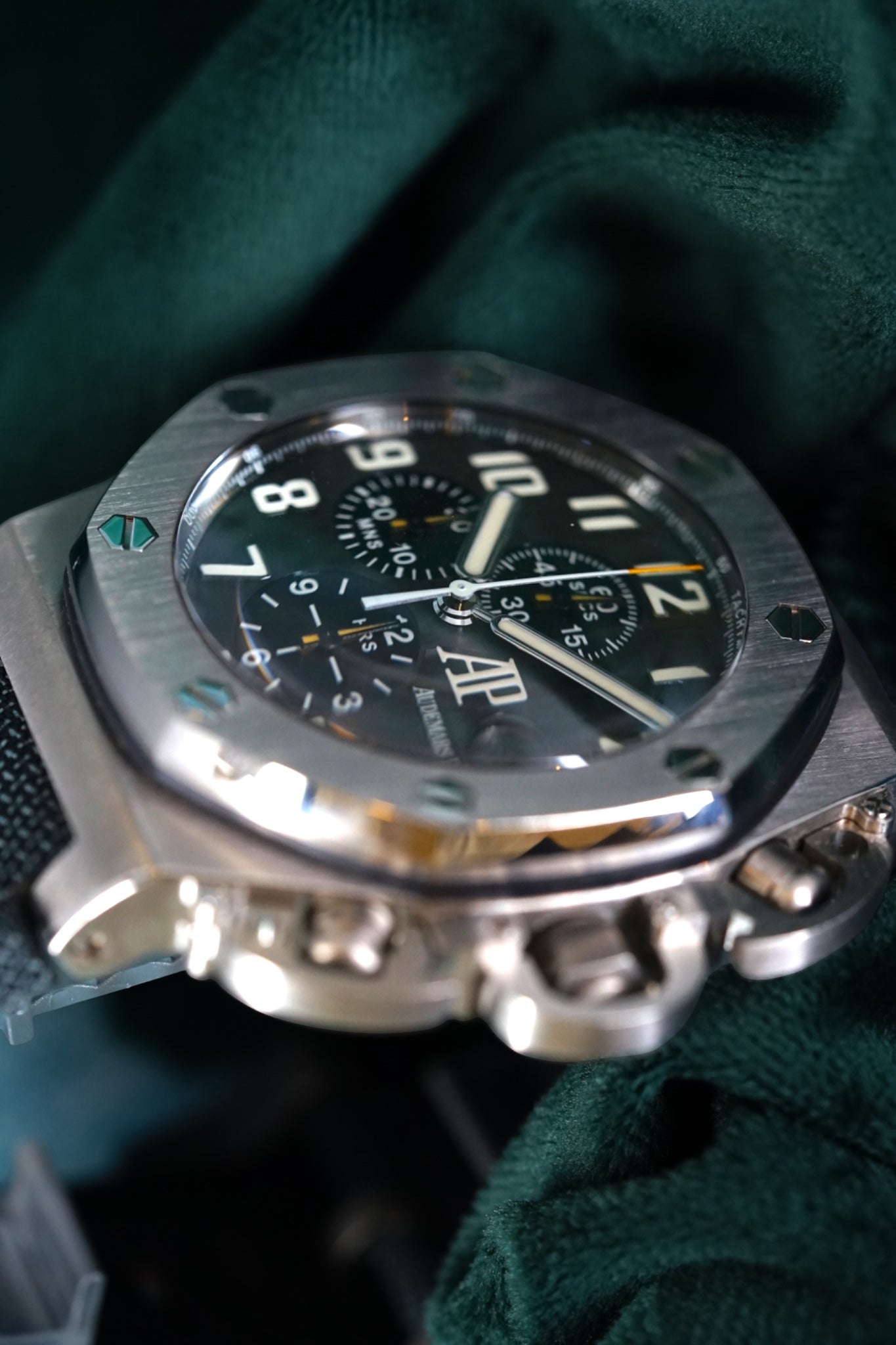 Audemars Piguet Royal Oak Offshore Chronograph T3 MOST 'Badass' Royal Oak Ever. 250 COLLECTOR's Gem LIMITED EDITION, TITANIUM CHRONOGRAPH WRISTWATCH WITH DATE