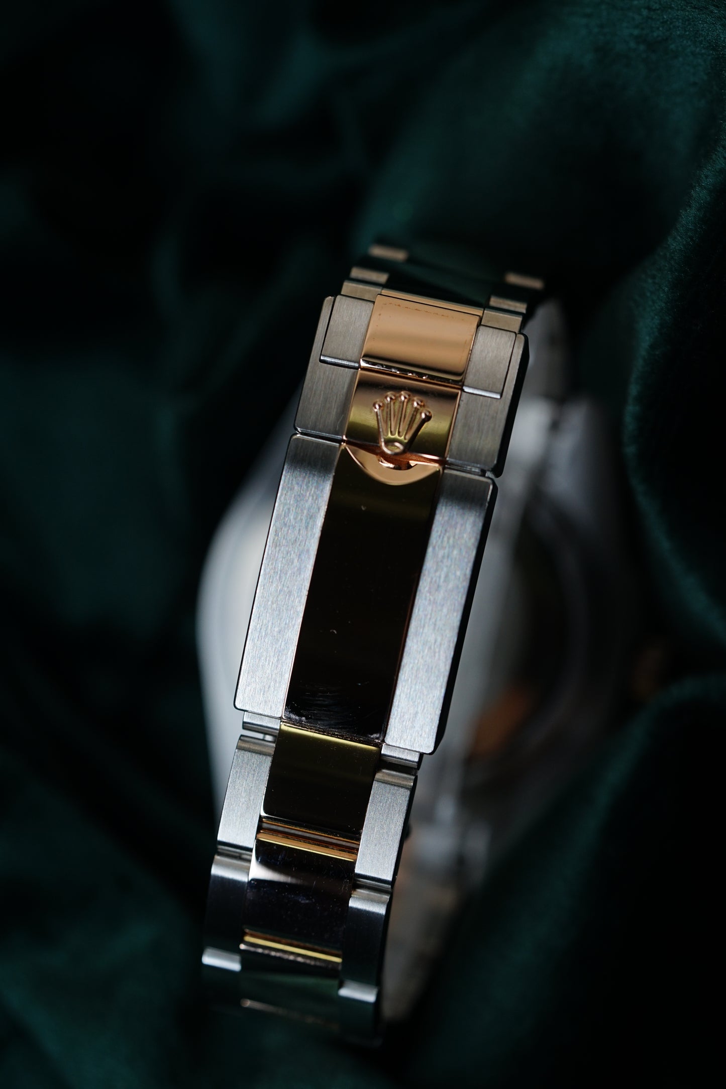 Rolex Gmt-master II 'Root Beer' (Reference 126711chnr). A 40mm Rose Gold Stainless Steel Automatic Wristwatch With Date and Dual Time