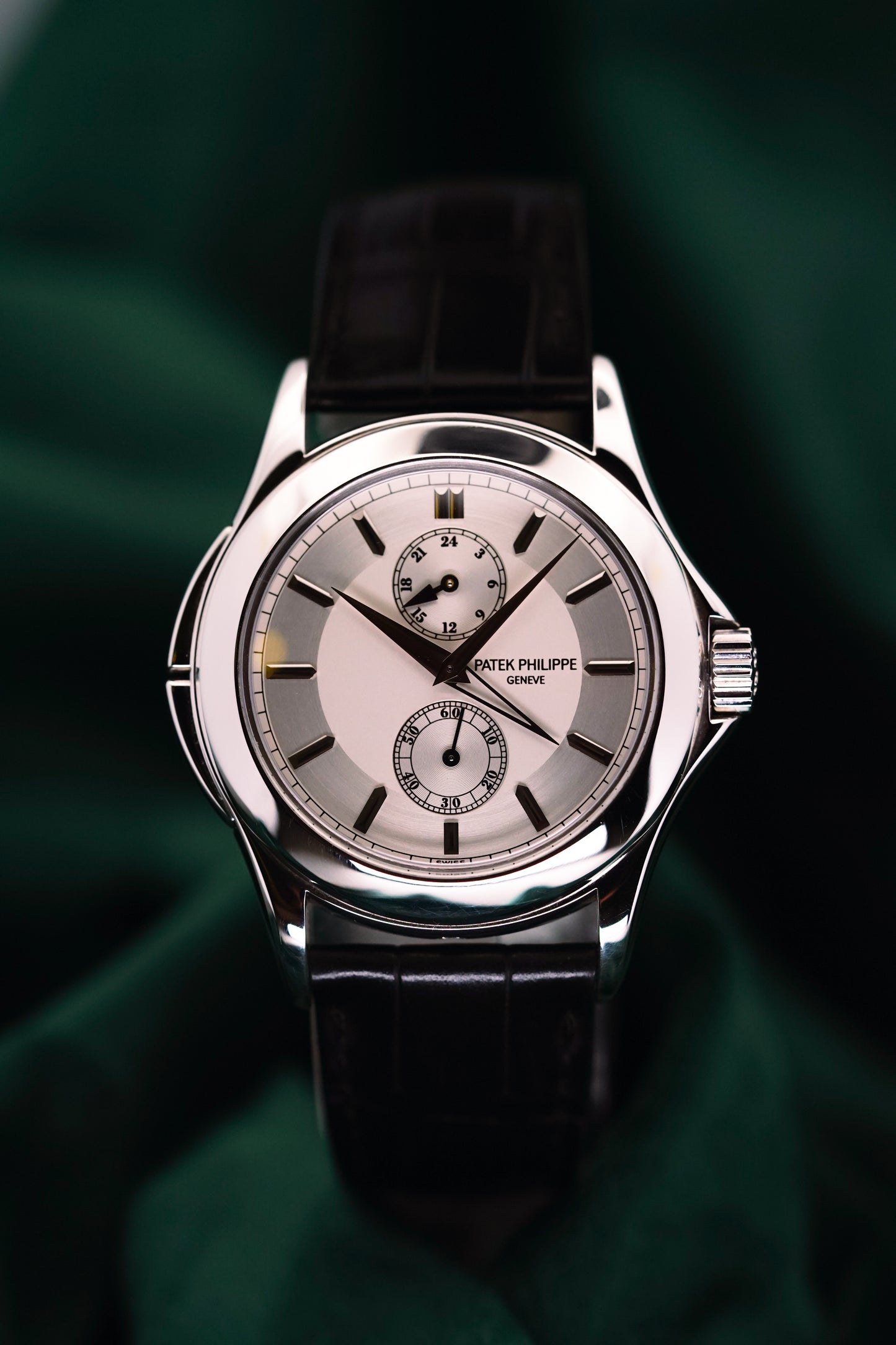 PATEK PHILIPPE CALATRAVA 5134P TRAVEL TIME – A REFINED GENTS DRESS WATCH