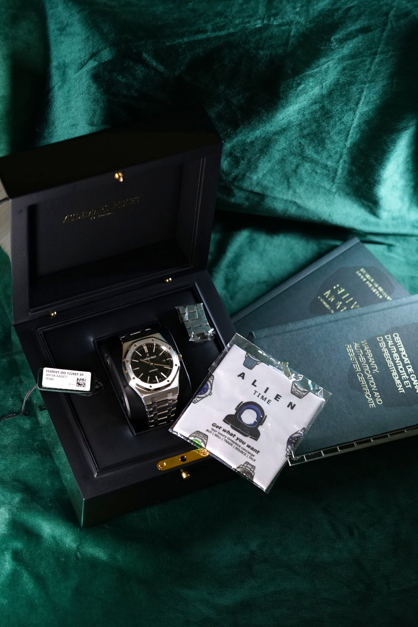 Audemars Piguet Royal Oak, Reference 15400st a Stainless Steel Bracelet Watch With Date