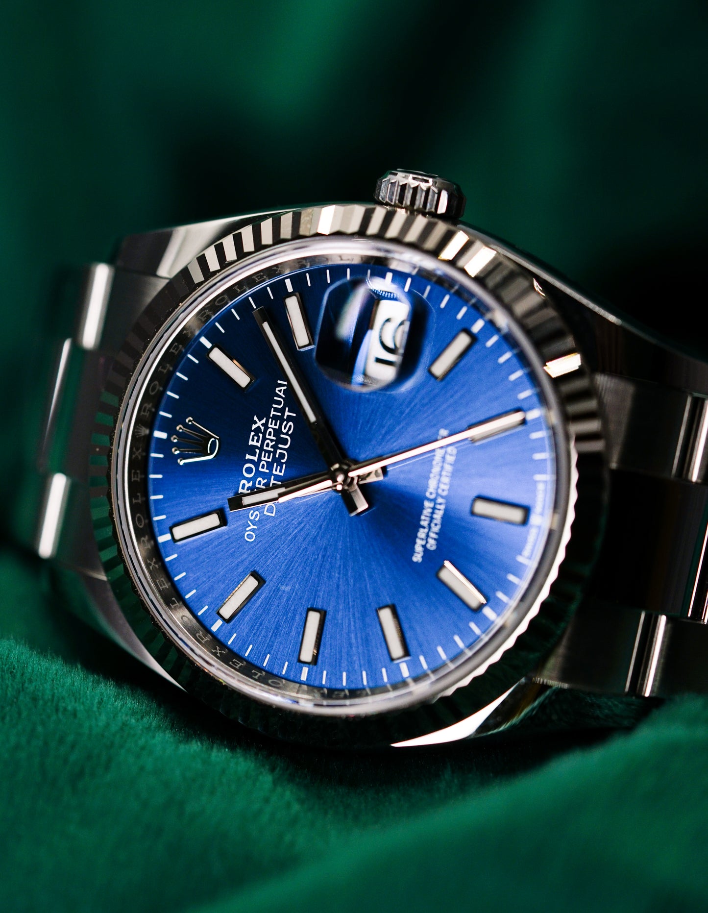 Rolex Datejust 36 White Gold Fluted Bezel Sunburst Bright Blue Ref. 126234