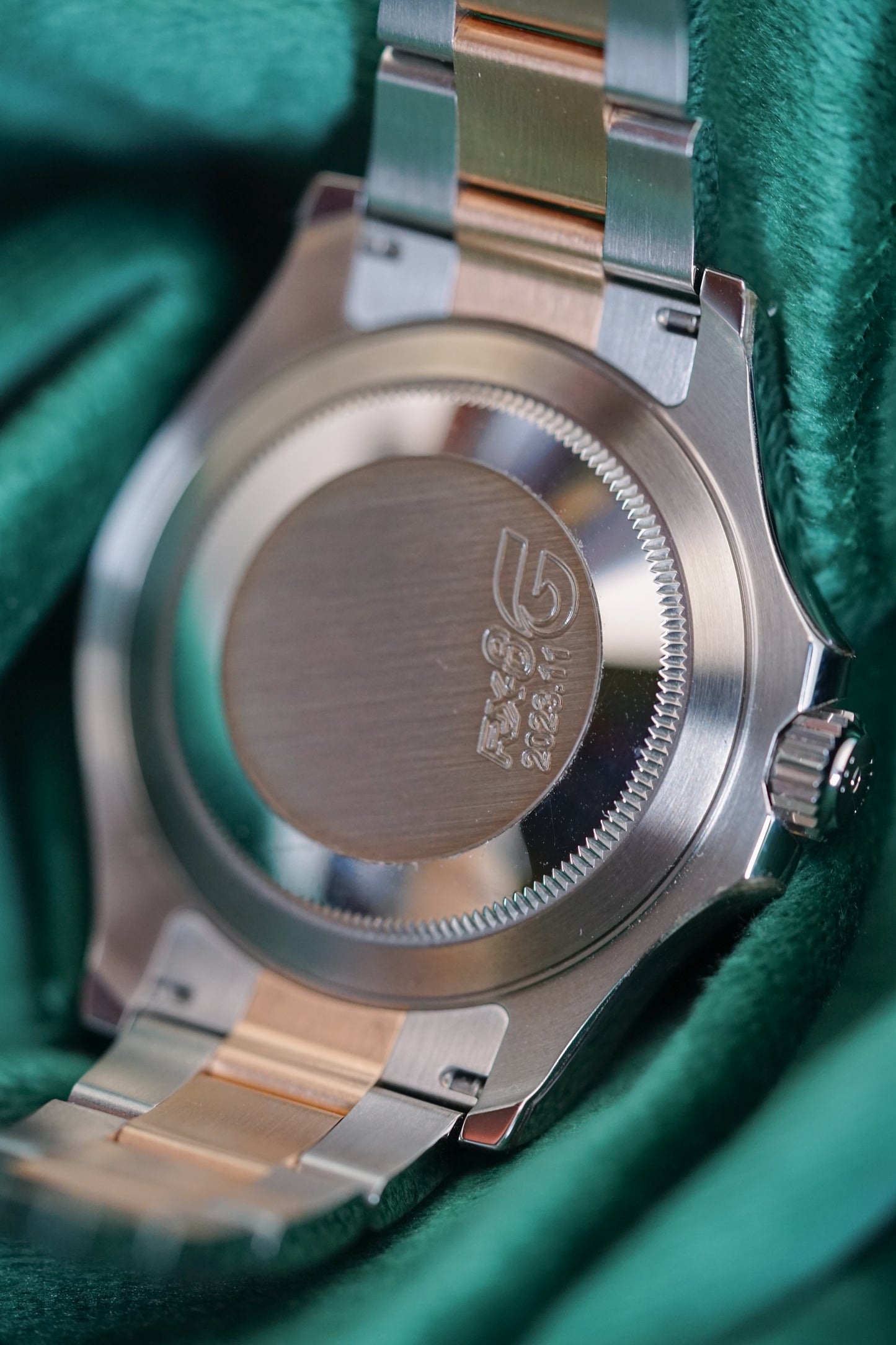 Rolex Yacht-Master 40 Two-Tone EVEROSE GOLD LNIB COMPLETE Protective Stickered 40m Reference 126621