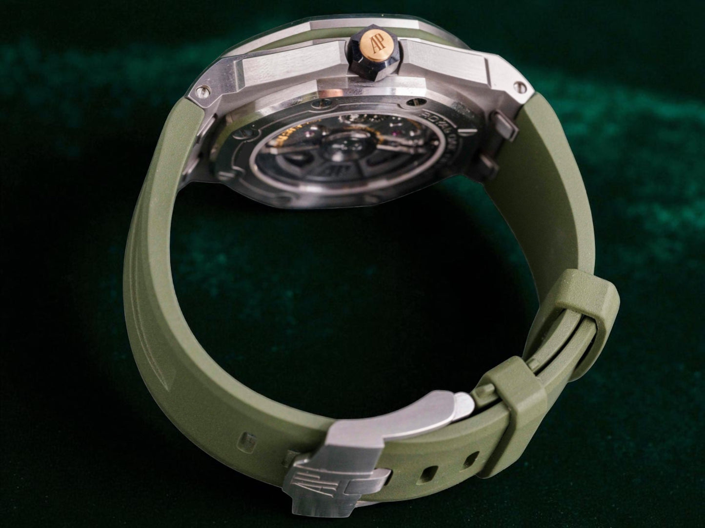 Audemars Piguet Royal Oak Offshore 42mm Diver MASSIVE GREEN 42mm COMPLETE Luxury Sport Chronograph Open Casebook 15720ST.OO.A052CA.01