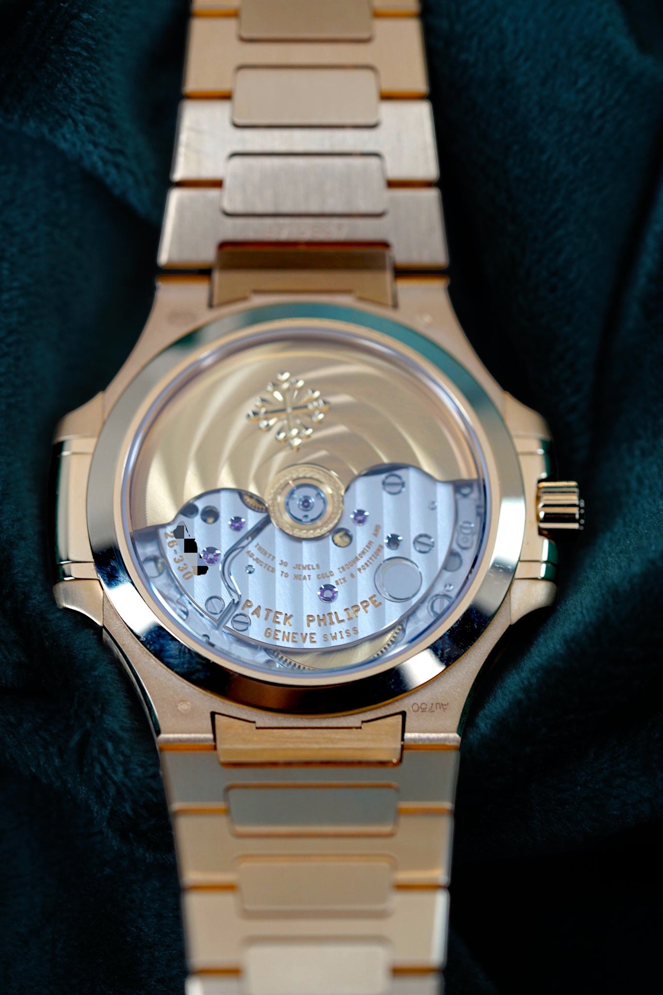 Patek Philippe Nautilus | Ref 7118/1300R-001 | A Rose Gold Gem Set Joaillerie "Rainbow" Date Wristwatch