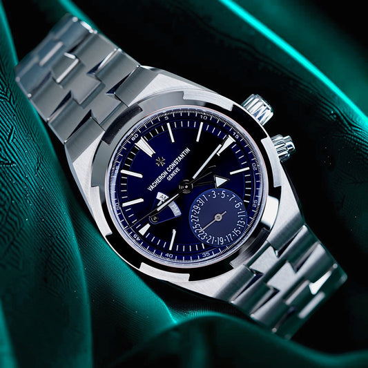 Vacheron Constantin Overseas Dual Time | Ref 7920V | A Blue Dial Dual Time Automatic Wristwatch