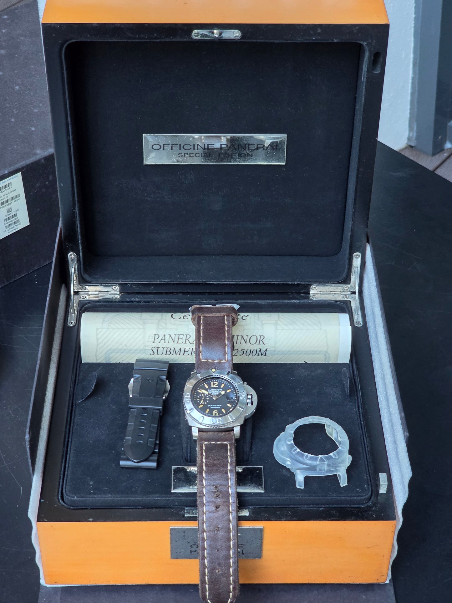 FULL SET Panerai Luminor Submersible 2500m 47mm Mens Watch PAM00194 with Box and Papers