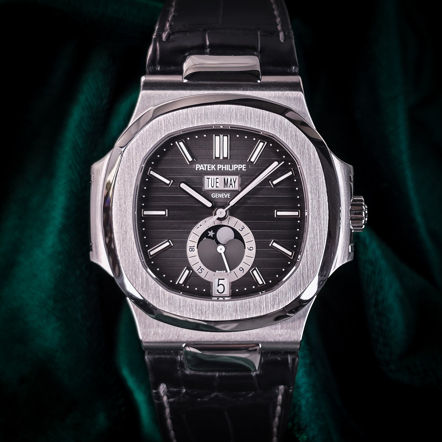 Patek Philippe Nautilus | Ref. 5726A-001 | A Fine Automatic Annual Calendar Wristwatch