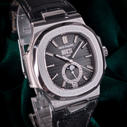 Patek Philippe Nautilus | Ref. 5726A-001 | A Fine Automatic Annual Calendar Wristwatch