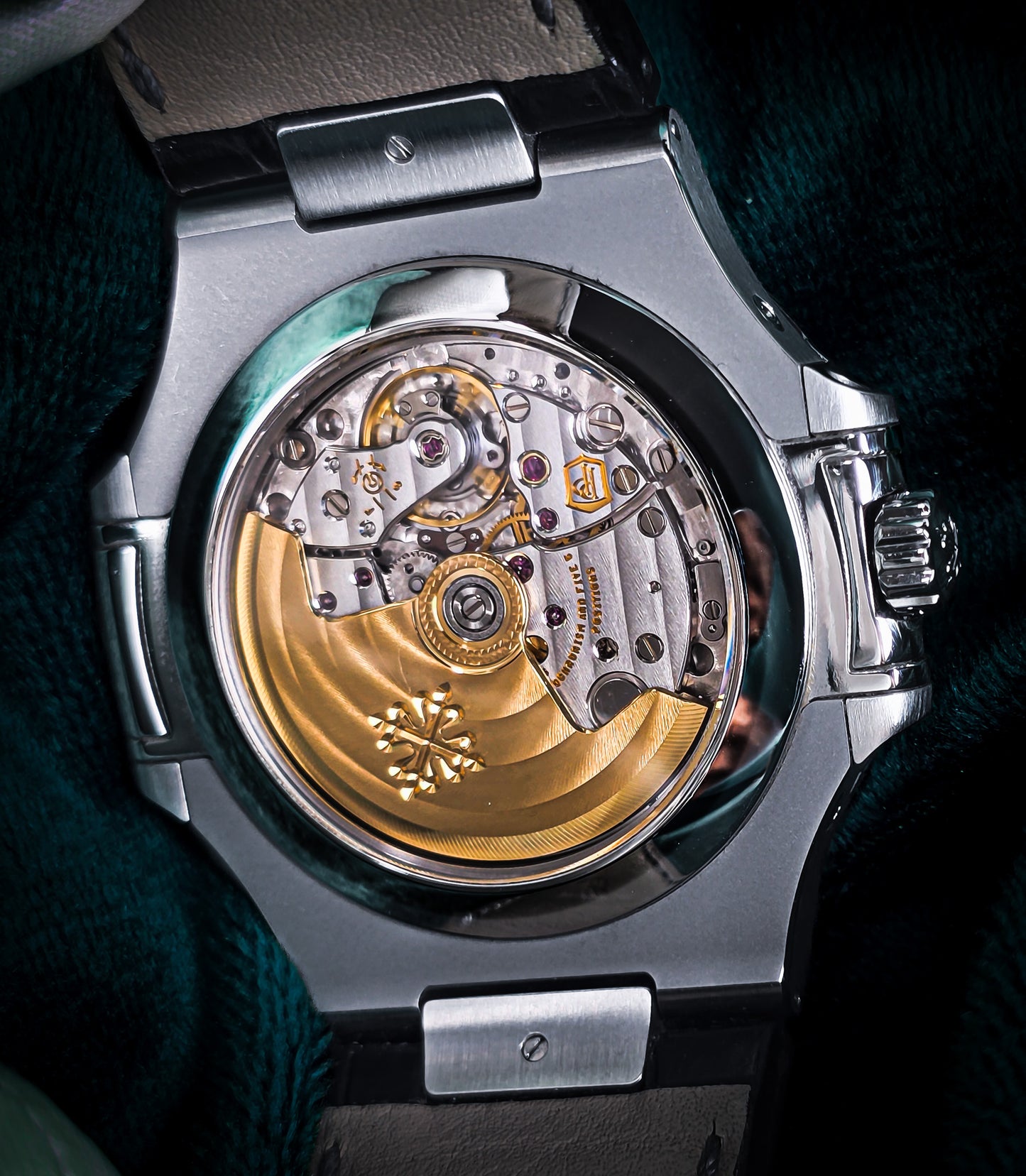 Patek Philippe Nautilus | Ref. 5726A-001 | A Fine Automatic Annual Calendar Wristwatch