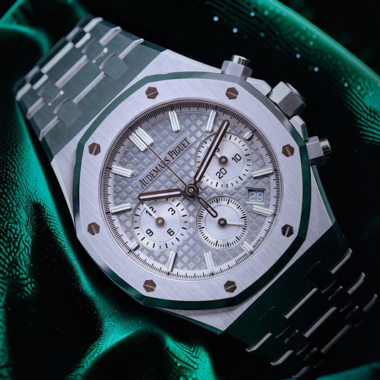 Audemars Piguet Royal Oak Chronograph | Reference 26715ST.OO.1356ST.02 | A Grey Dial Wristwatch