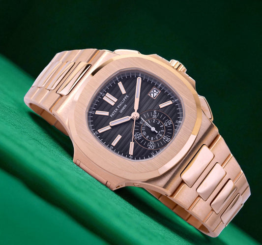 Patek Philippe Nautilus Luxurious Rose Gold Bracelet Chronograph Sunburst Brown Chronograph