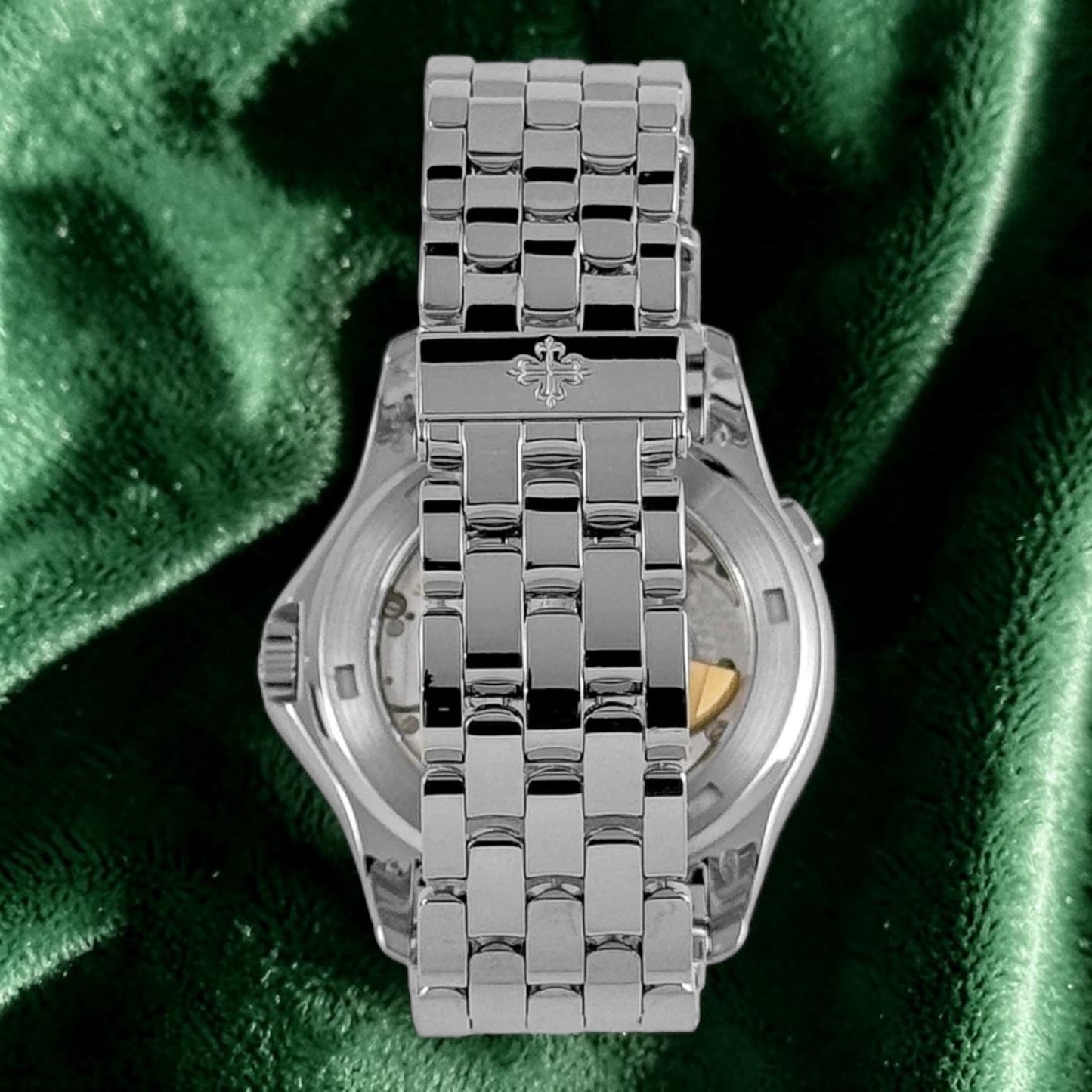 Patek Philippe World Time | Ref 5131/1P | A Cloisonné Enamel Platinum Worldtime Wristwatch