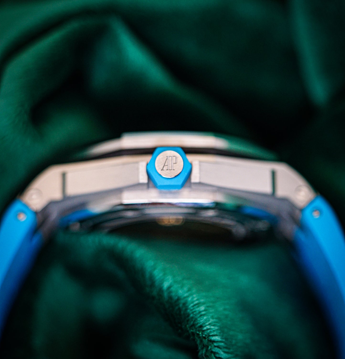 Audemars Piguet 'John Mayer New Light' Royal Oak Offshore Diver 42mm - Turquoise Blue Dial 'Tiffany Blue'