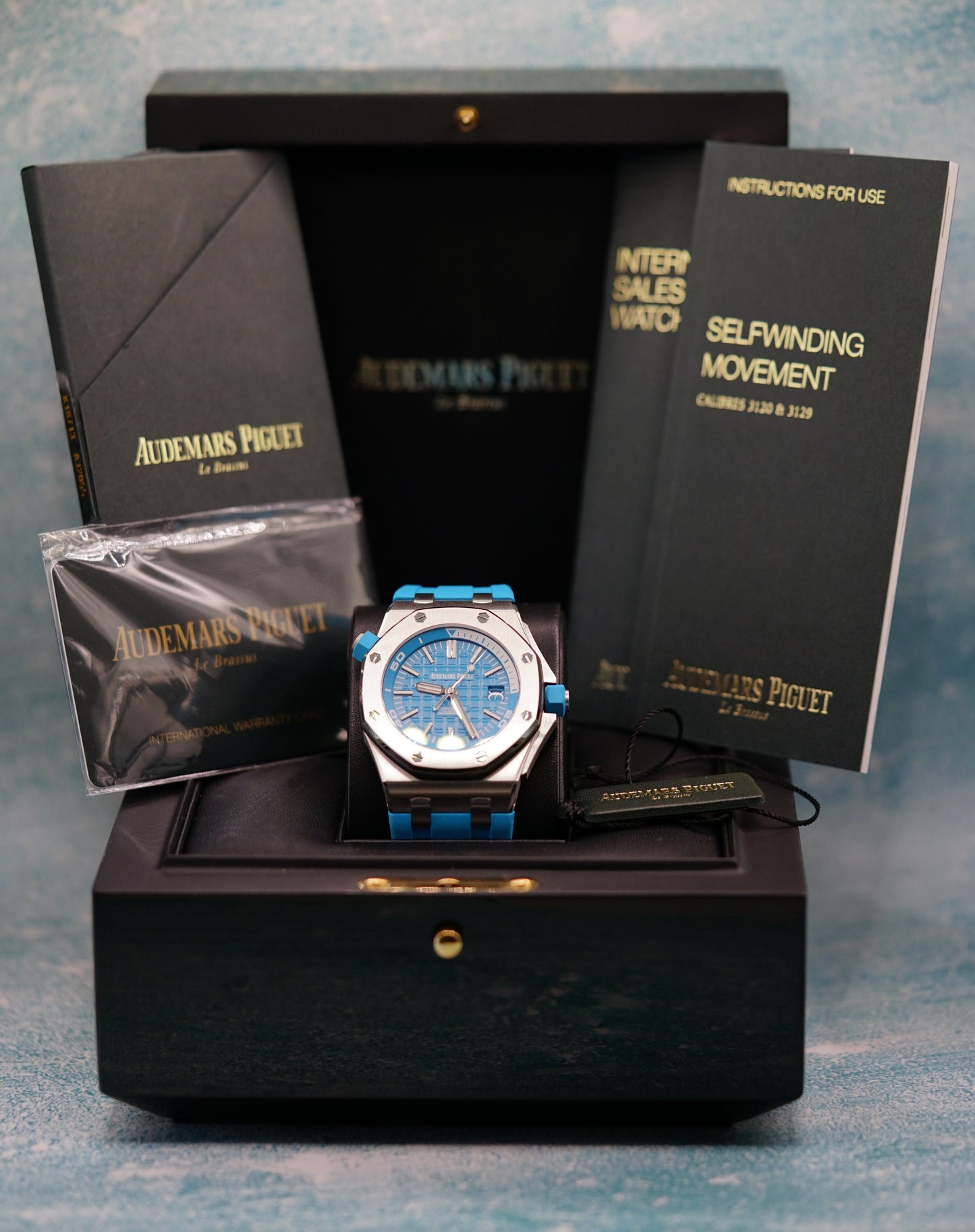 Audemars Piguet 'John Mayer New Light' Royal Oak Offshore Diver 42mm - Turquoise Blue Dial 'Tiffany Blue'
