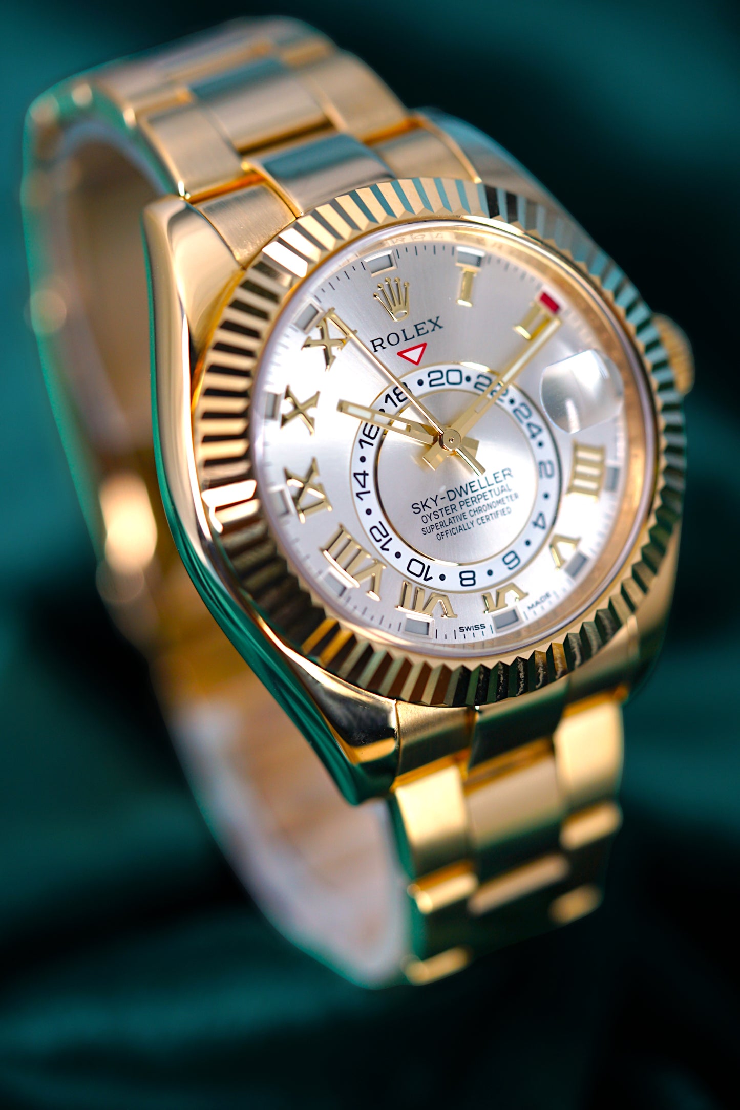 Rolex Sky-dweller 42mm | Reference 326938  | a Yellow Gold Automatic Annual Calendar Dual Time Zone Wristwatch