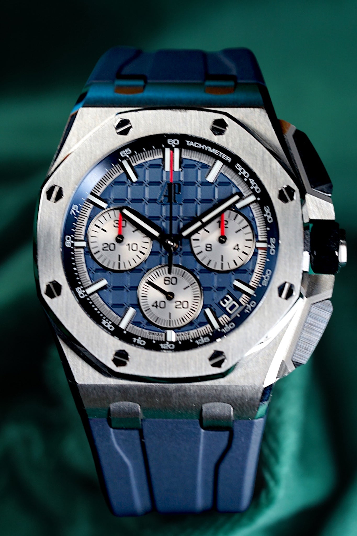 Audemars Piguet Royal Oak Offshore | Ref. 26420TI.OO.A027CA.01 | A 43mm Blue Dial Titanium Chronogaph Wristwatch
