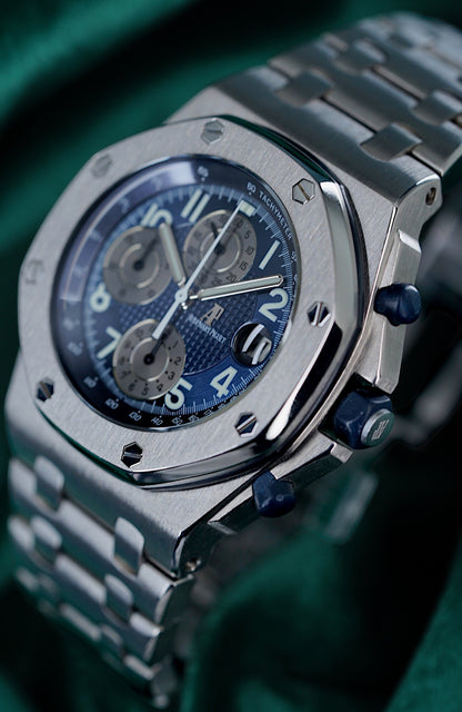 Audemars Piguet Royal Oak Offshore | Ref 25721TI.OO.1000TI.02 | A Blue Dial and Titanium Case Watch