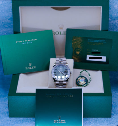 Rolex Day-Date 40 228239 ‘Olive Green Roman’ White Gold