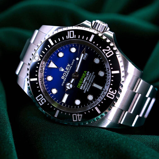 Rolex Sea-Dweller Deepsea James Cameron ICONIC BLUE Complete 44mm Sea-Dweller Deepsea