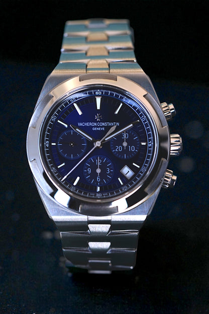 Vacheron Constantin Overseas, Ref. 5500v/110a-b113 | a Rare Complete Set Triple-strap Blue Dial 42.5mm Stainless Steel Automatic Chronograph Sports Watch