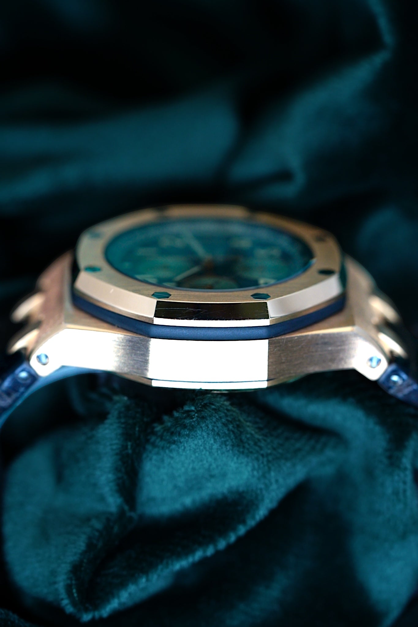 Audemars Piguet Royal Oak Offshore | Ref: 26470OR.OO.A125CR.01 | A 42mm Rose Gold Automatic Wristwatch With Date and Chronograph