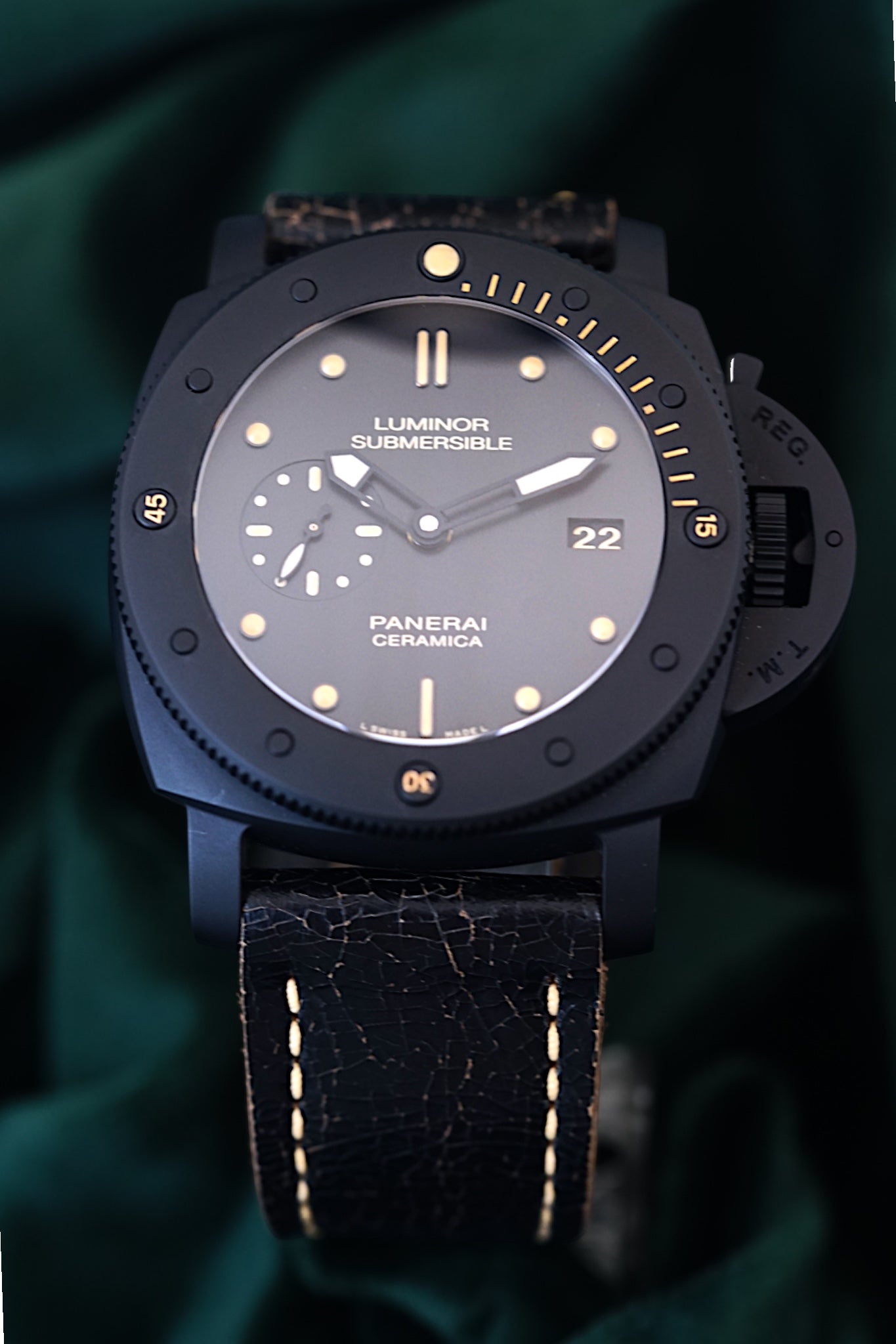 Panerai Luminor Submersible 1950 3 Days Automatic | Ref PAM00508, a Ceramic Automatic Wristwatch With Date