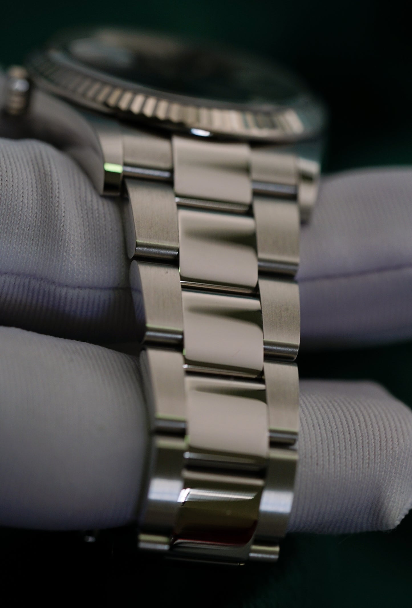 Rolex Datejust 36 White Gold Fluted Bezel Sunburst Bright Blue Ref. 126234