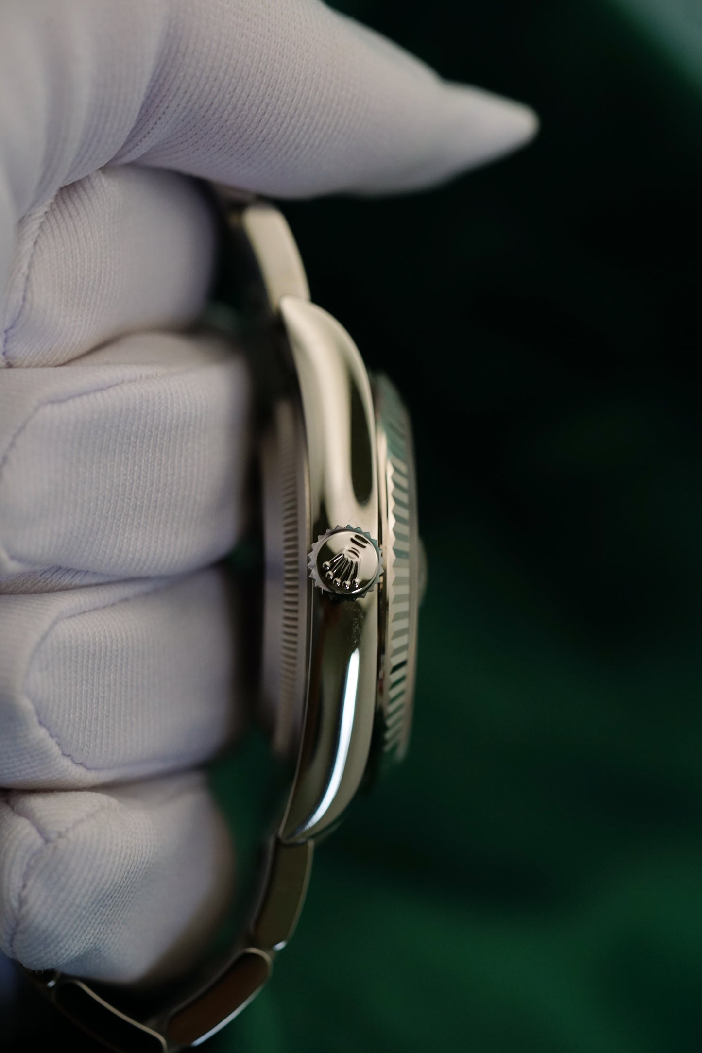 Rolex Datejust 36 White Gold Fluted Bezel Sunburst Bright Blue Ref. 126234