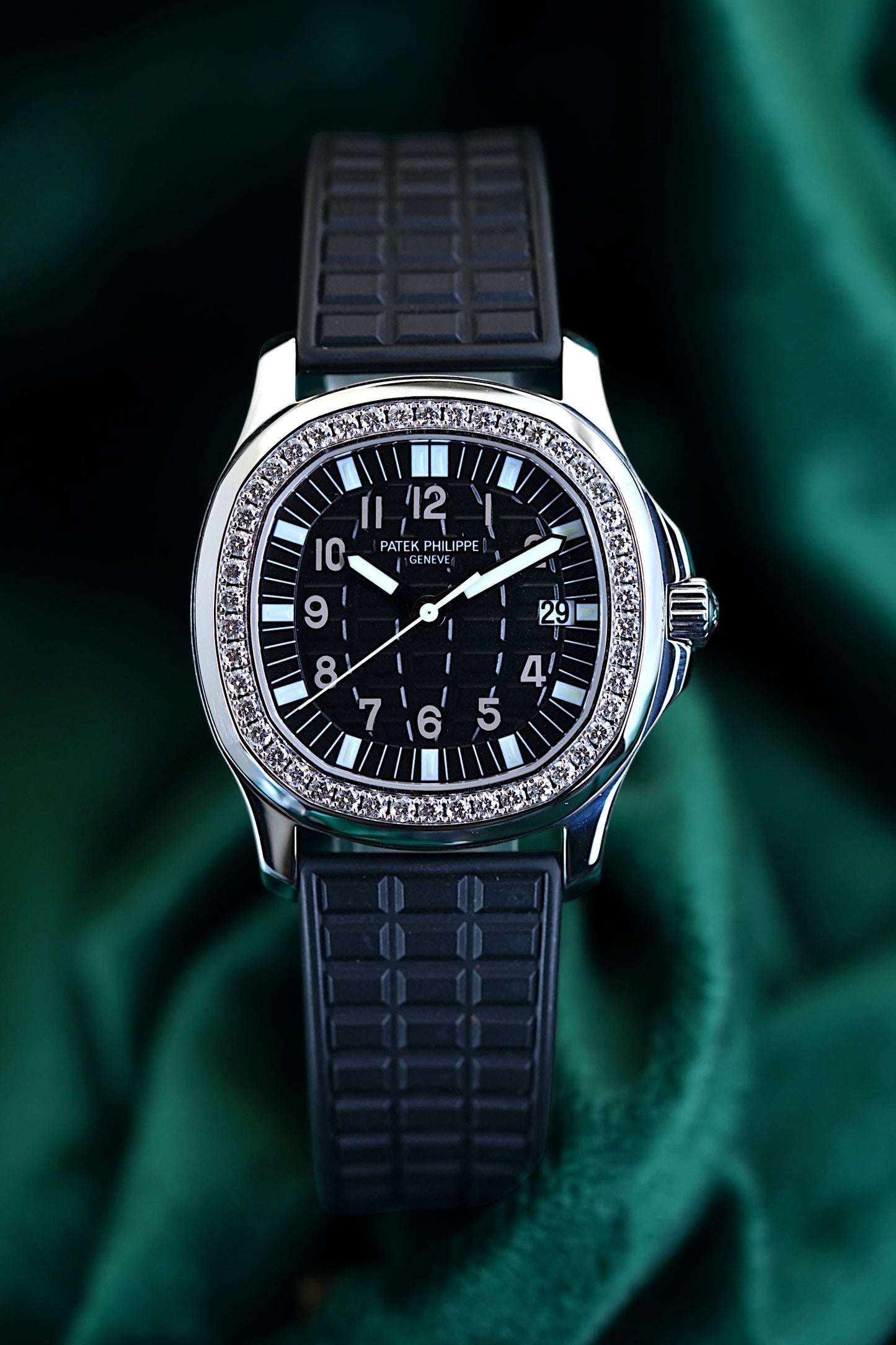 Patek Philippe Aquanaut Black| Reference 5067a-013|A 36mm Stainless Steel Diamond-set Wristwatch With Date| Freshly Serviced