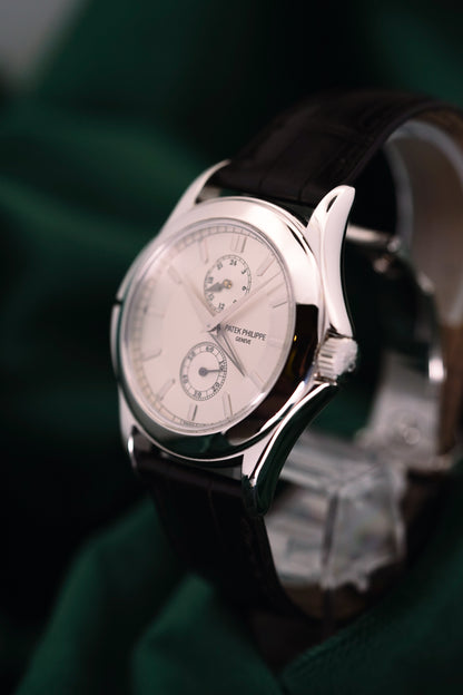 PATEK PHILIPPE CALATRAVA 5134P TRAVEL TIME – A REFINED GENTS DRESS WATCH