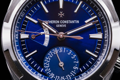Vacheron Constantin Overseas, Ref. 7900v/110a-b546 | a Rare Stainless Steel Dual Time Blue Dial Complete Set Luxury Sports Watch