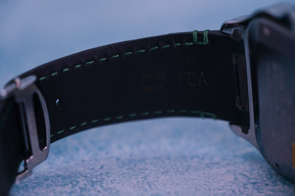 Cartier Santos de Cartier WSSA0062 'Green Dial Versatility'