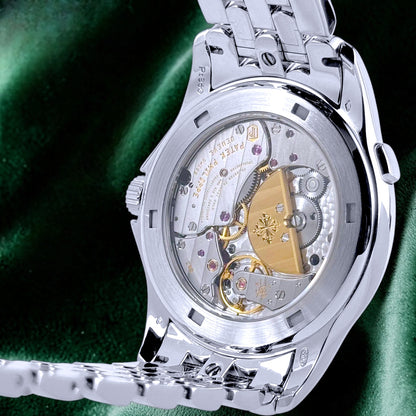 Patek Philippe World Time | Ref 5131/1P | A Cloisonné Enamel Platinum Worldtime Wristwatch